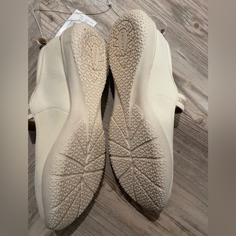 J- Sport Mary Jane sneakers - Picture 6 of 7
